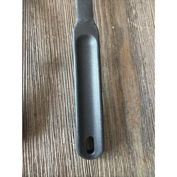 Pampered Chef set of 2 Black Nylon spatula 2351 & solid Spoon 2349 USA - Picture 5 of 15